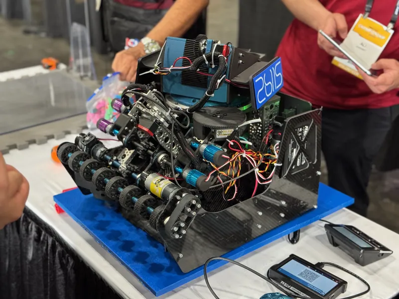 V2 at inspection at the World Championship