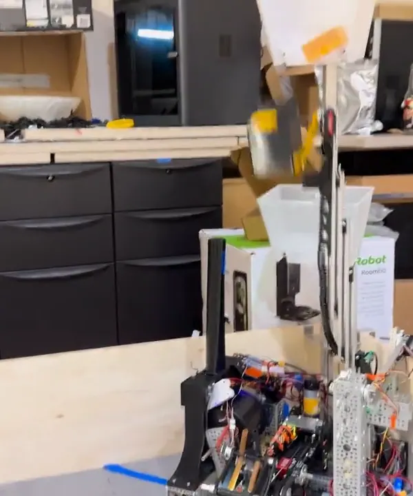 Dec 2024, in the sample autonomous: the lift raised at the high basket