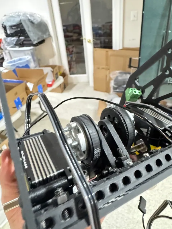 Version 1 in my hand, Dec 29: a servo and its belt